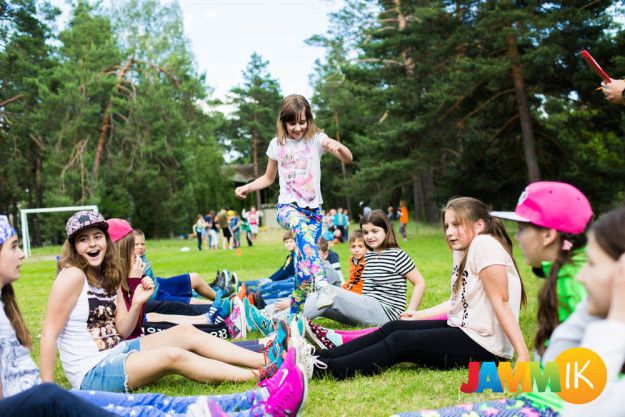 27270143820_42ceea2952_b